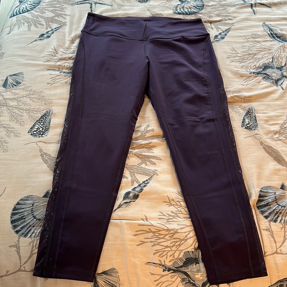Victoria’s Secret Knockout Tights. Size XL. Plum